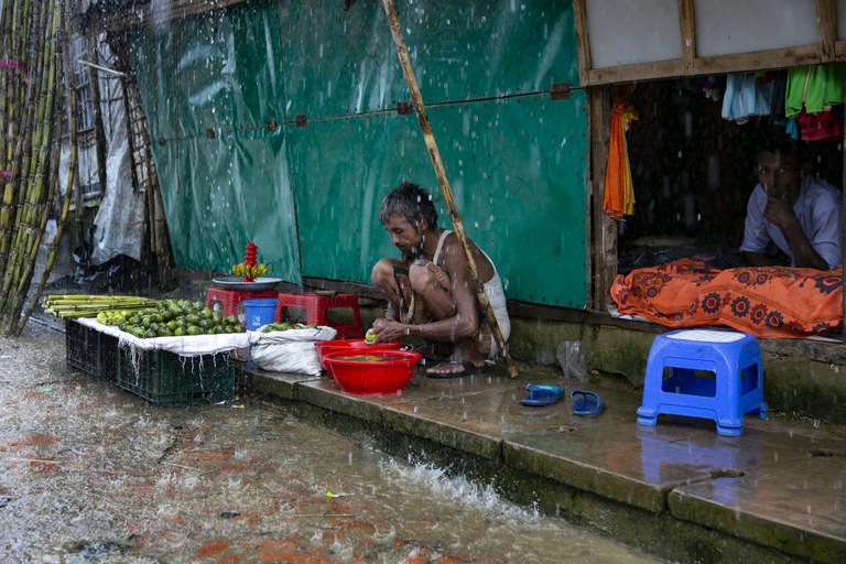 Un rifugiato rohingya in Bangladesh