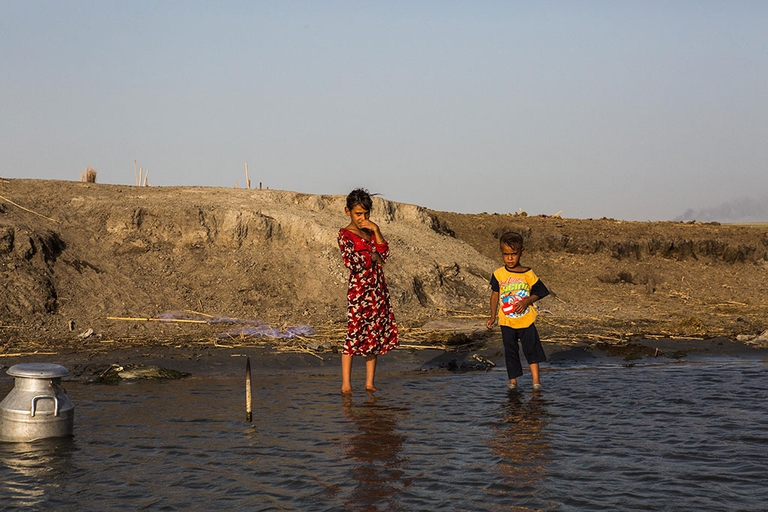 attivisti che difendono Tigri, Eufrate e paludi mesopotamiche in Iraq