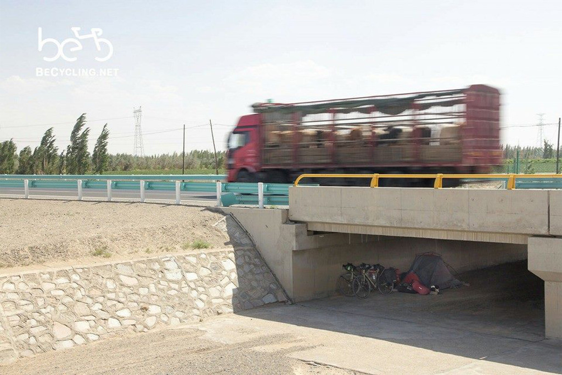 cina10_17agoRiparoAutostrada1024
