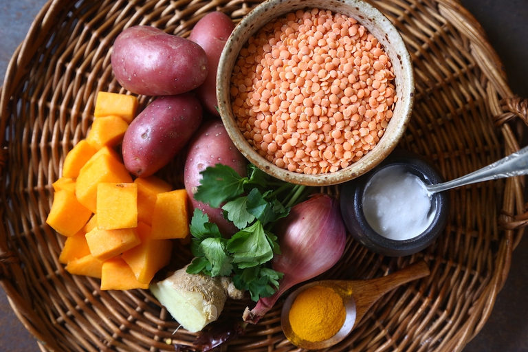 zuppa speziata di lenticchie rosse