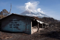Il vulcano Fuego ha colpito quasi 2 milioni di persone, ma il Guatemala sta tornando nell’oblio