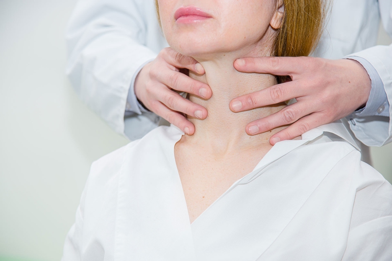 curare la tiroide con un'alga