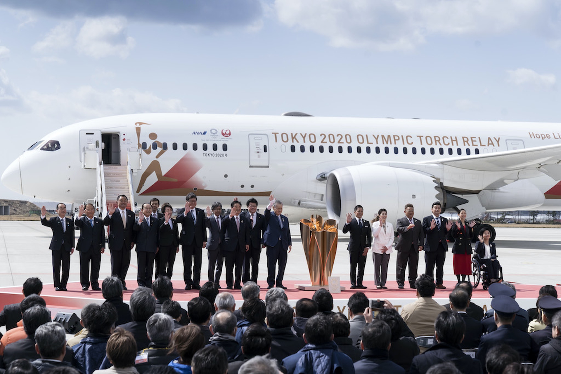 Matsushima, la fiamma olimpica arriva in Giappone