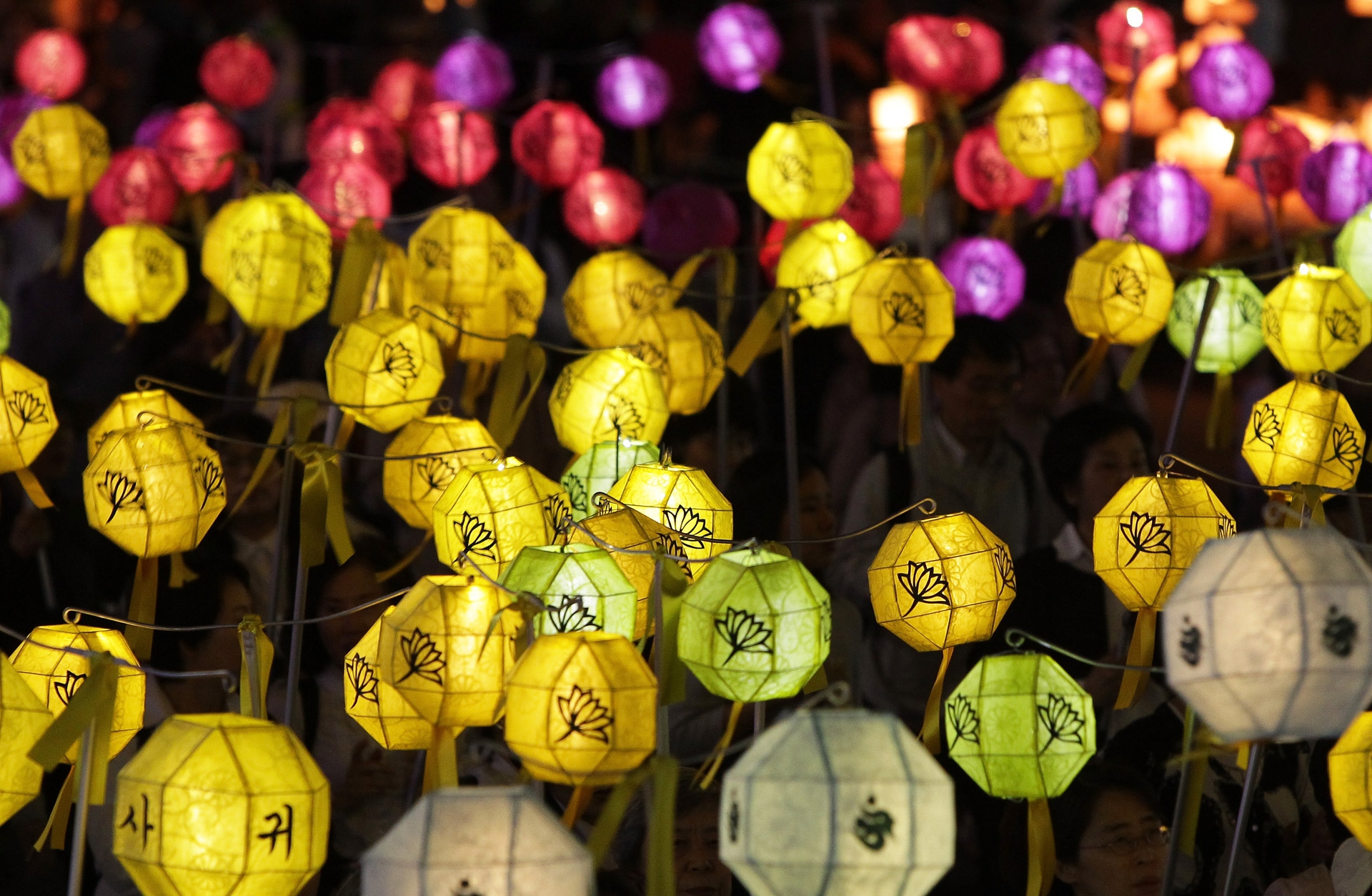 Il festival delle lanterne a Seul per la nascita di Buddha