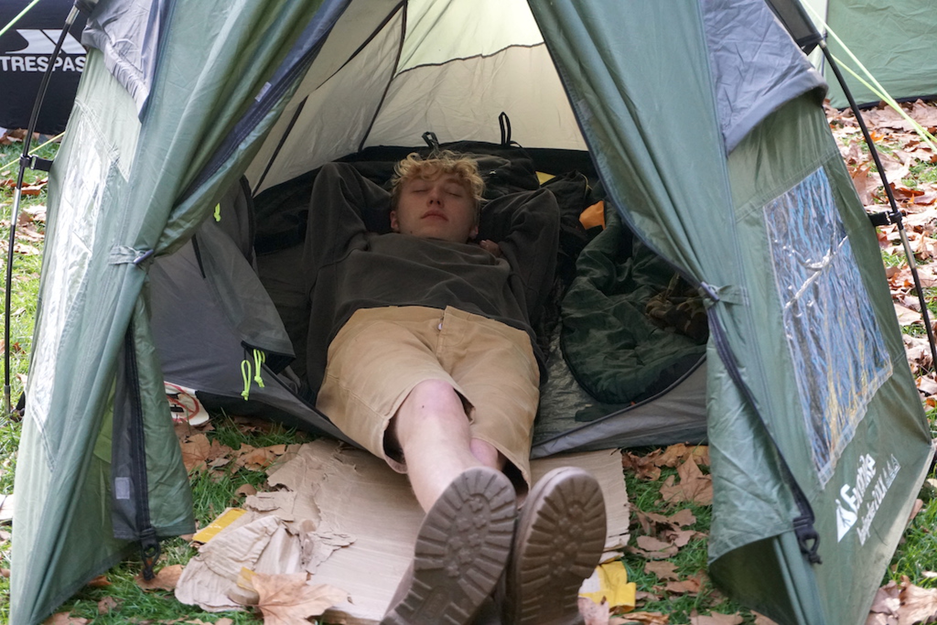 The International Rebellion in London between 7 and 20 October