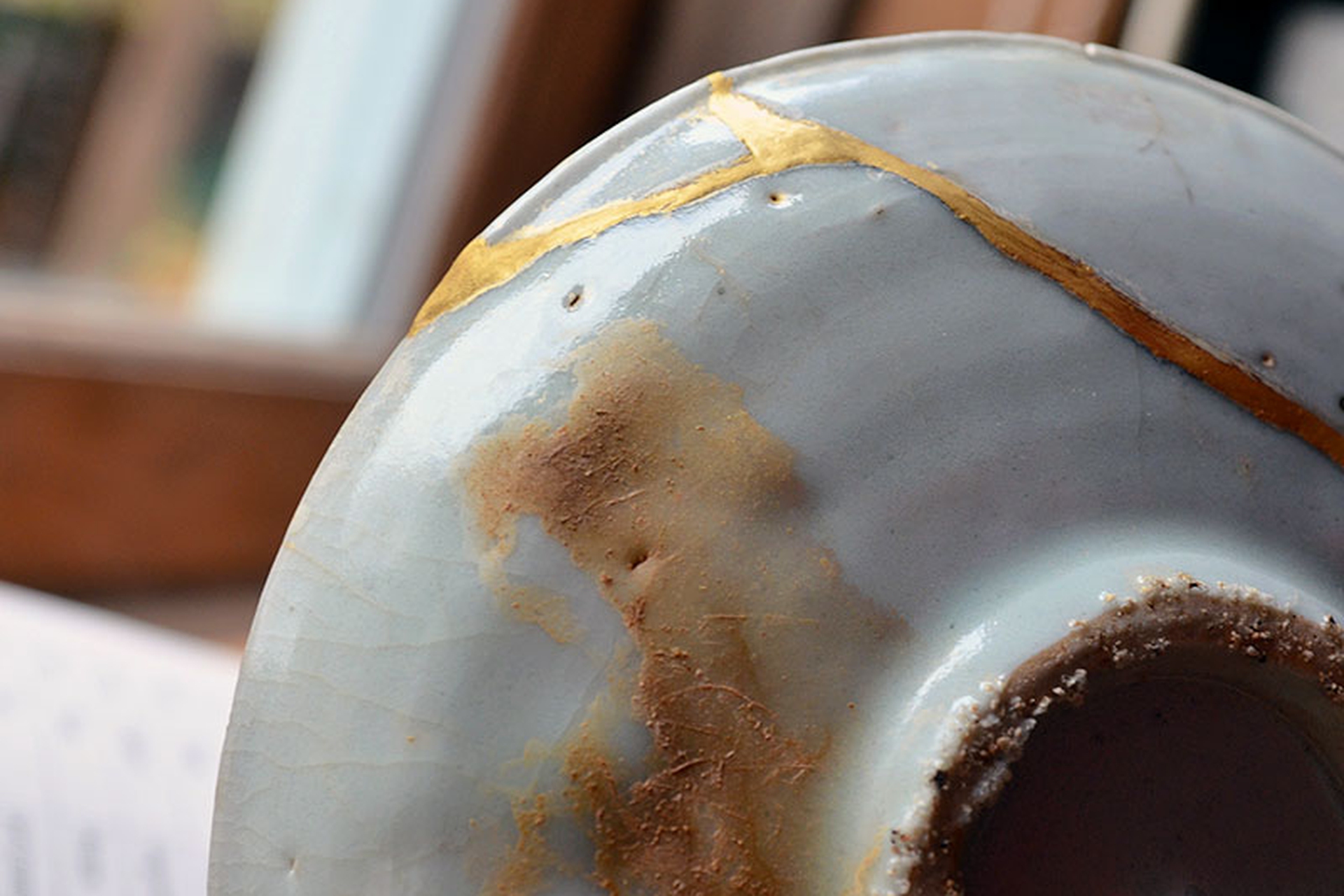 Kintsugi: the art of precious scars - LifeGate