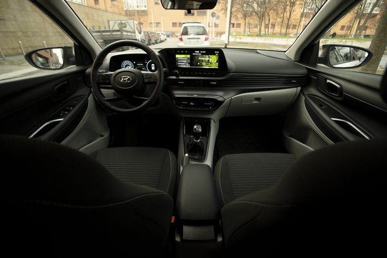 Hyundai i20 interni
