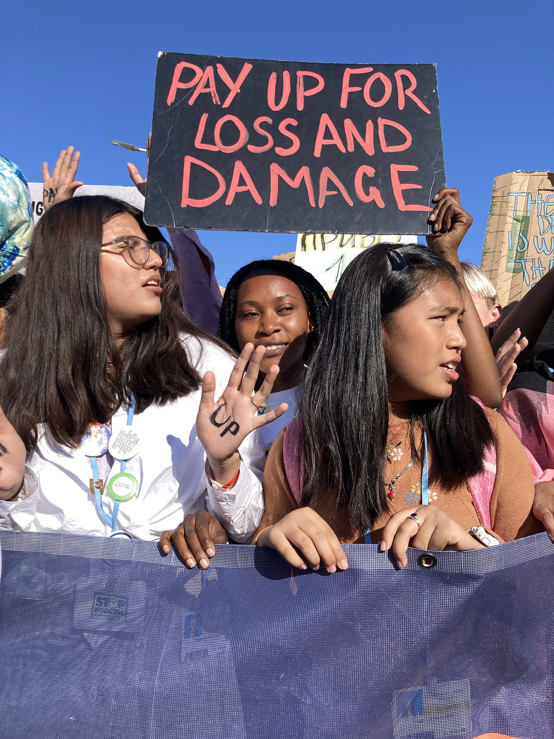 Attiviste internazionali di Fridays for future alla Cop27