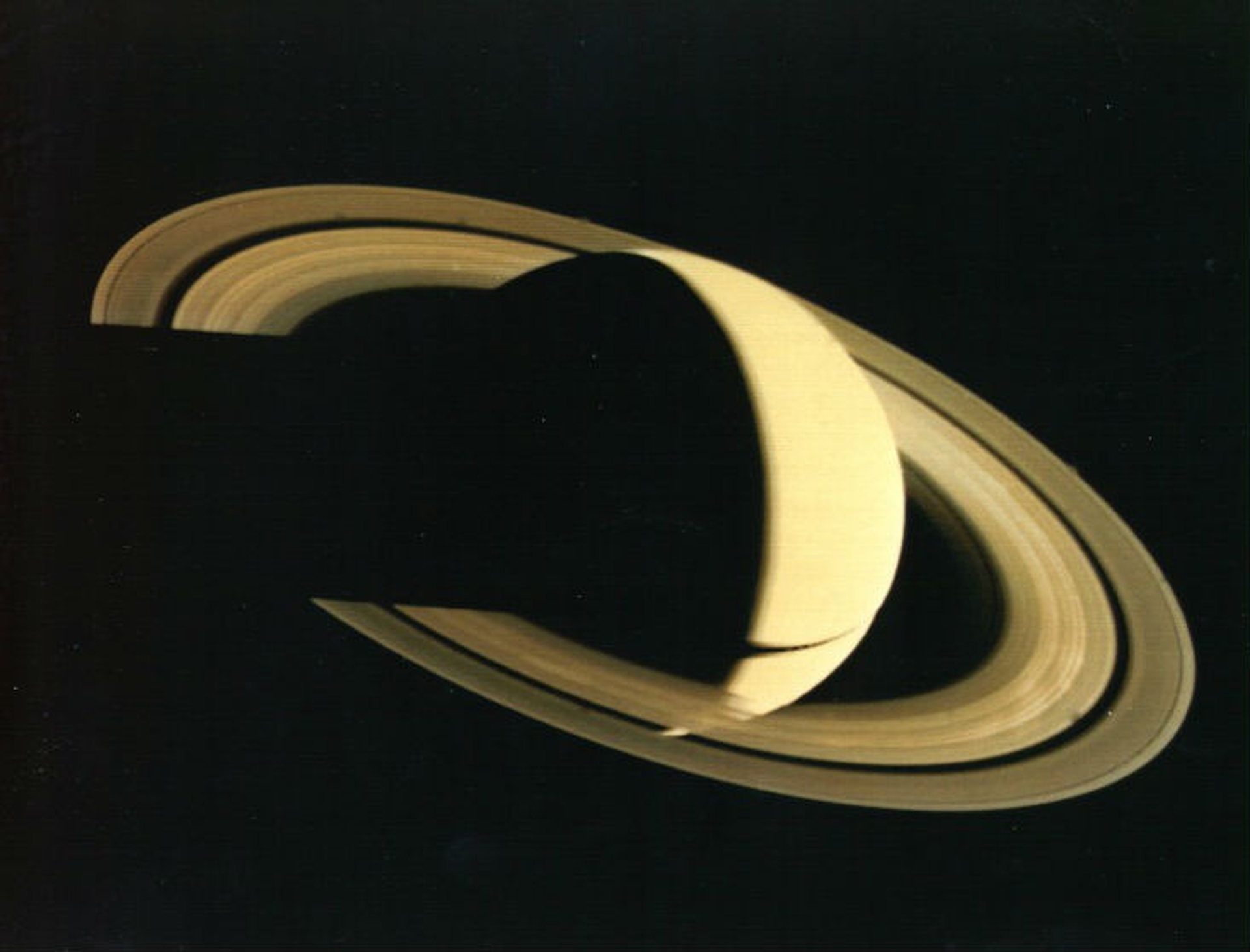 Saturno voyager1