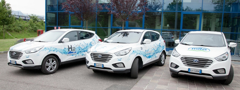 Le Hyundai ix35 Fuel Cell in circolazione a Bolzano, insieme a cinque autobus fuel cell, hanno già percorso oltre un milione di chilometri a idrogeno