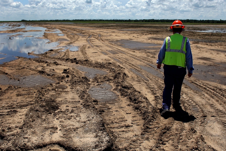 Analisi delle acque del lago Okeechobee
