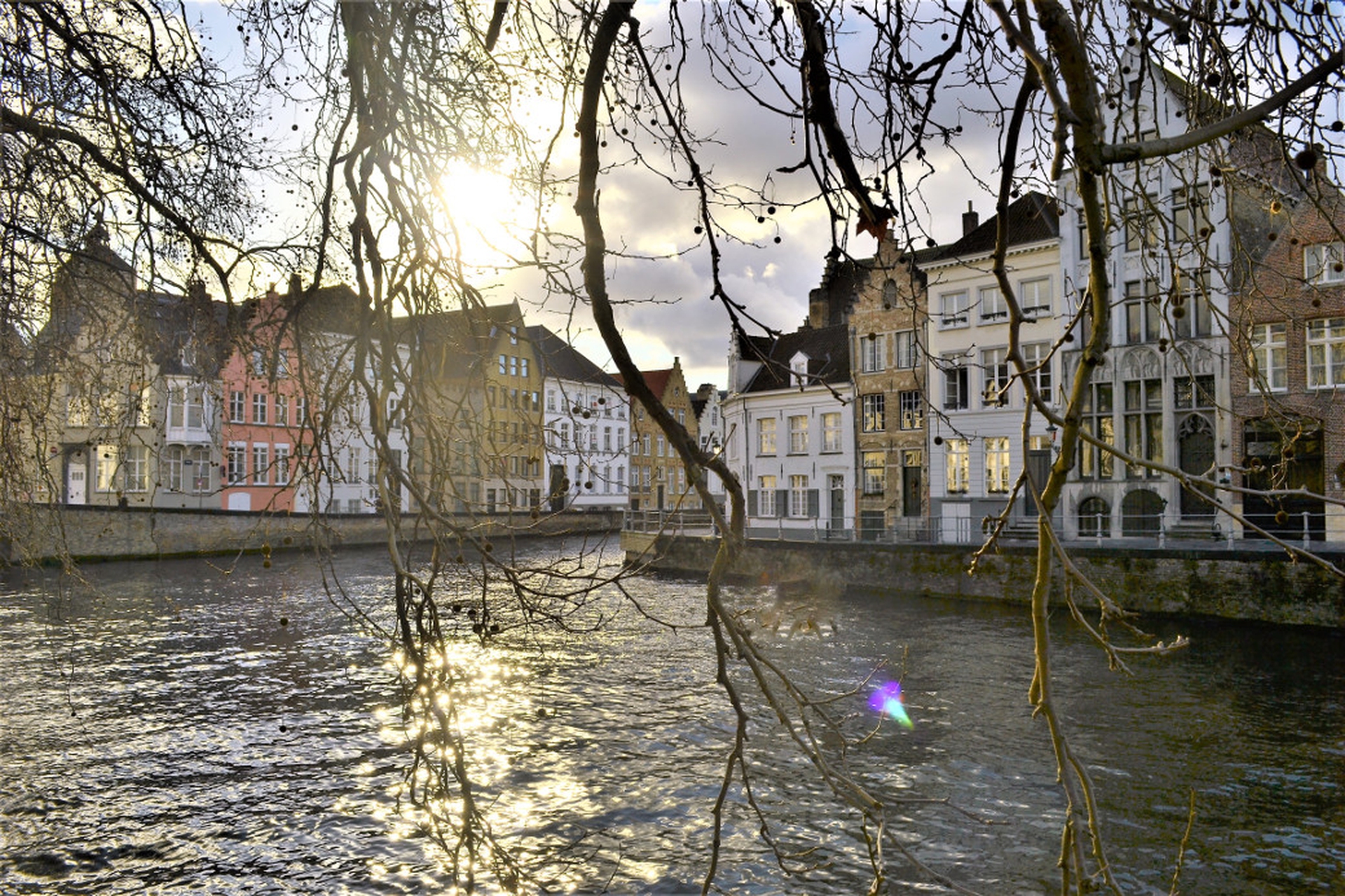Bruges è una cittadina romantica ed elegante