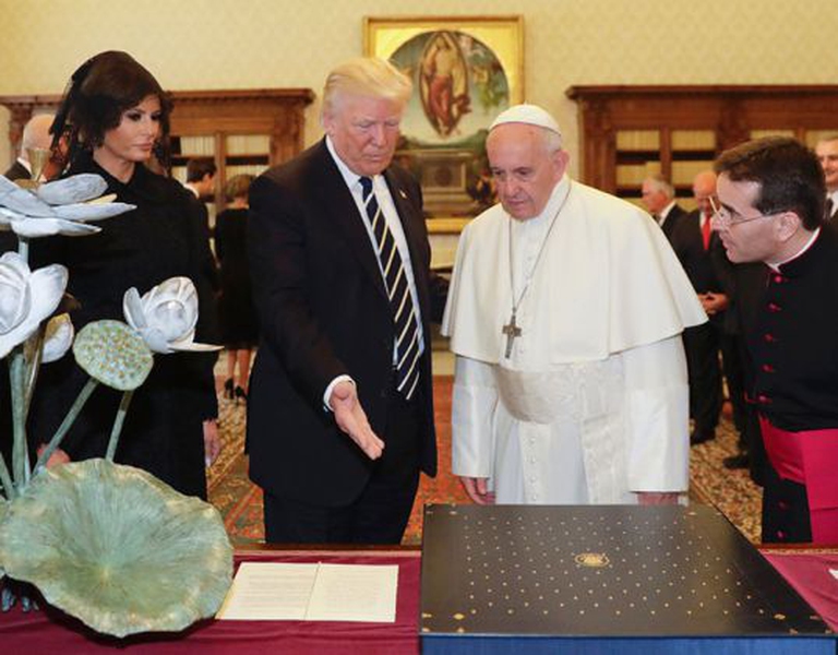 trump papa francesco