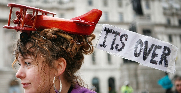 Sono sempre di più le persone che scelgono di evitare di prendere un volo per spostarsi, per motivi ambientali © Peter Macdiarmid/Getty Images)
