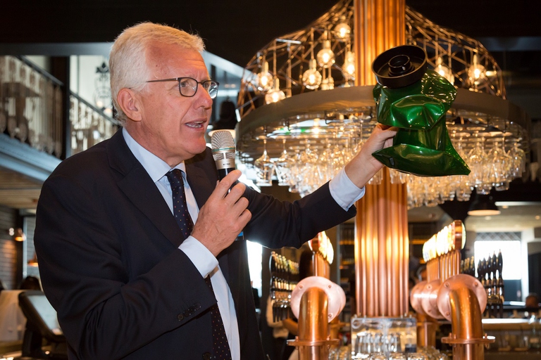 Alberto Frausin, AD Carlsberg Italia ha presentato a Milano il sesto bilancio di sostenibilità dell'azienda, ResponsiBEERity 2016, il coraggio di dare i numeri ©CarlsbergItalia