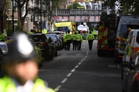 Londra, esplosione in una stazione della metropolitana: 29 feriti. Arrestato 18enne
