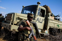 Due esplosioni alla base dell’Unione africana a Mogadiscio. Al-Shabaab rivendica
