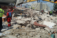 Messico, ancora un terremoto violentissimo: almeno 220 le vittime