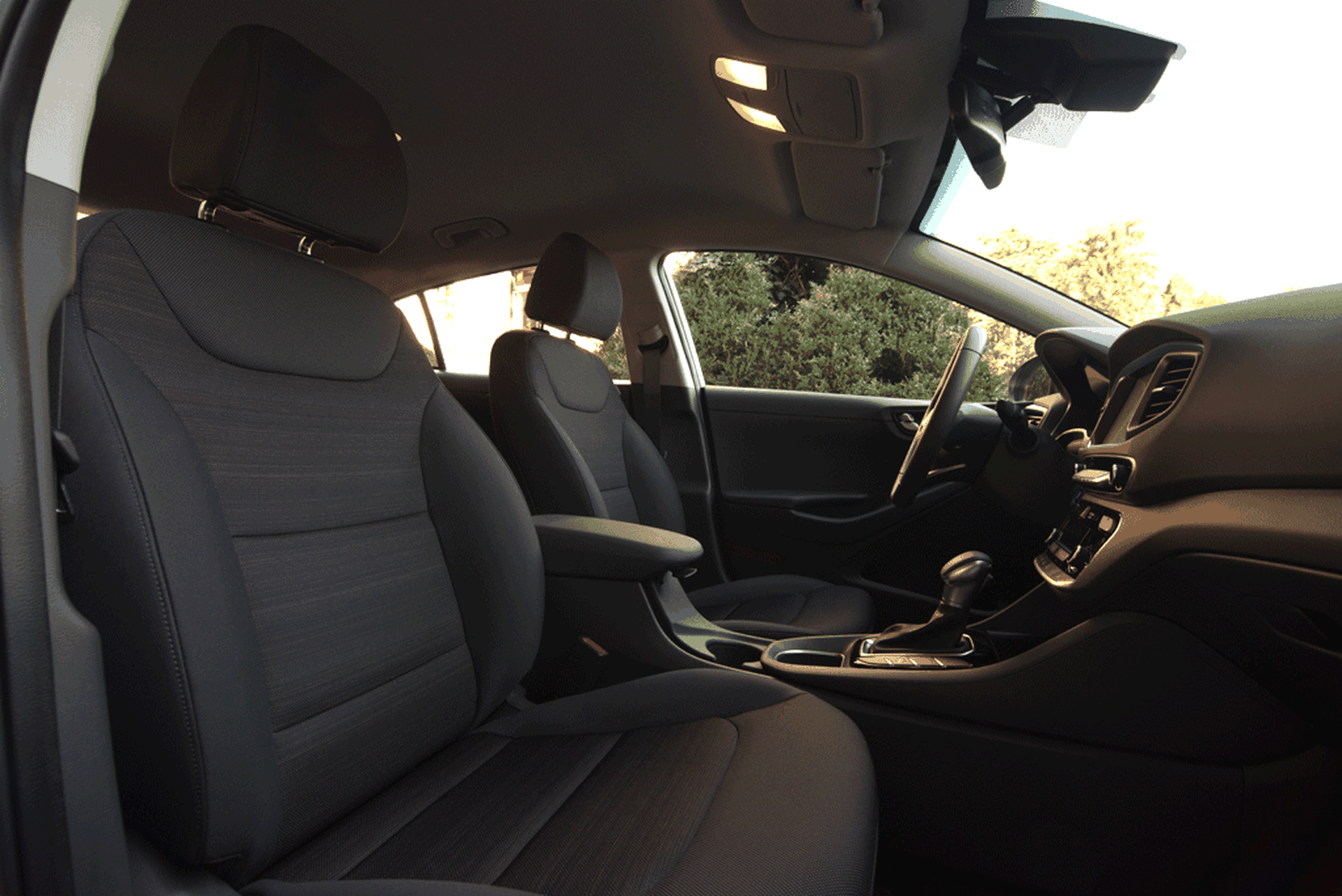 Hyundai Ioniq: le caratteristiche tecniche