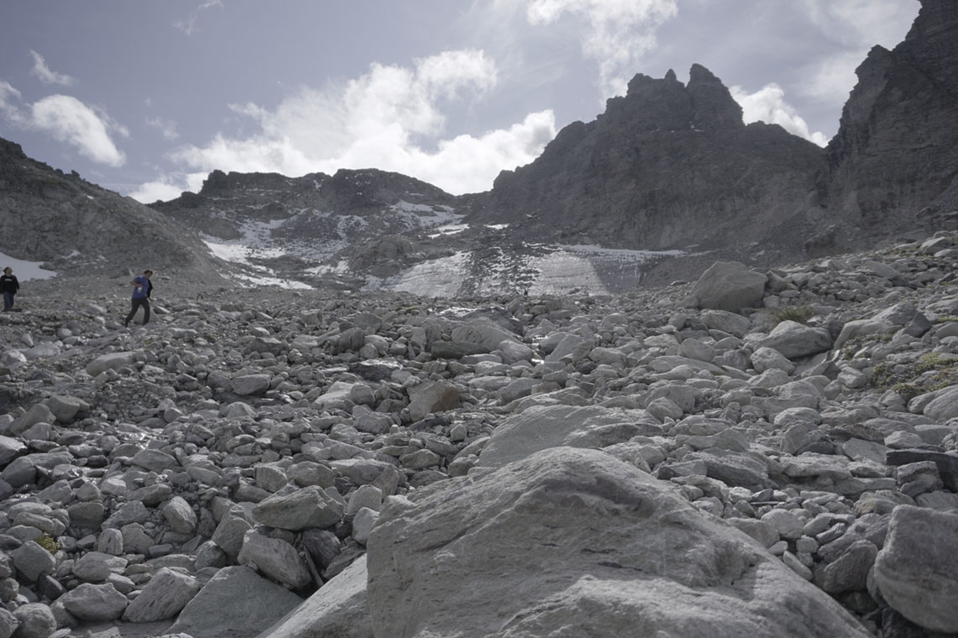 La cerimonia per il ghiacciaio del Pizol, in Svizzera