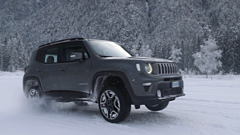Test drive Jeep Renegade ibrido plug-in