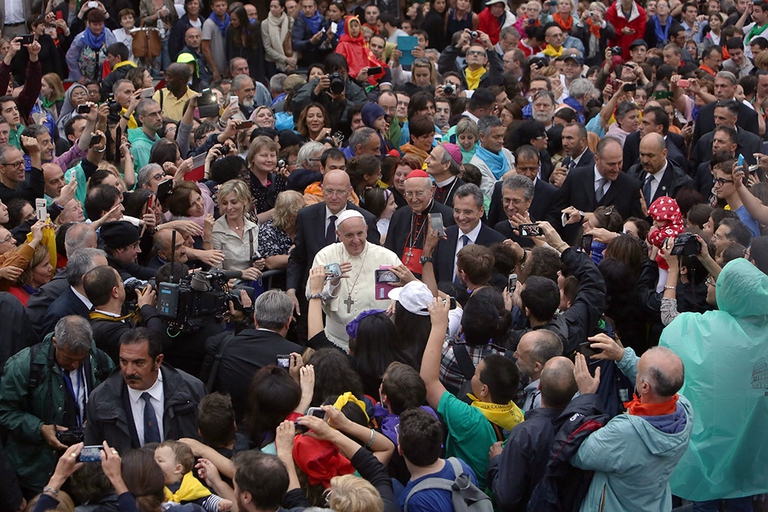 papa-francesco-folla