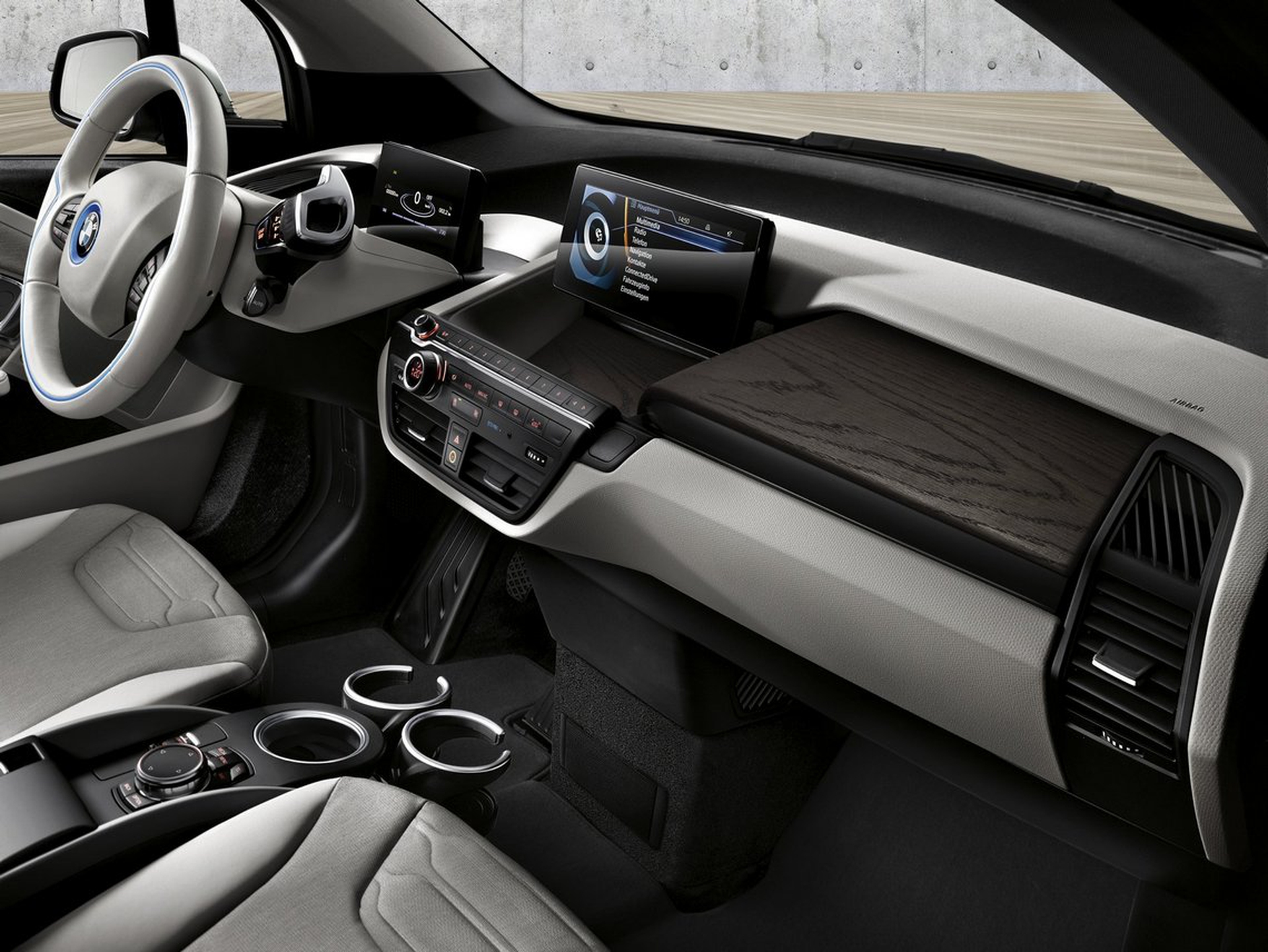 BMWi32016-014