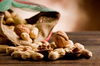 Noci, mandorle e pistacchi alleati della linea e della salute