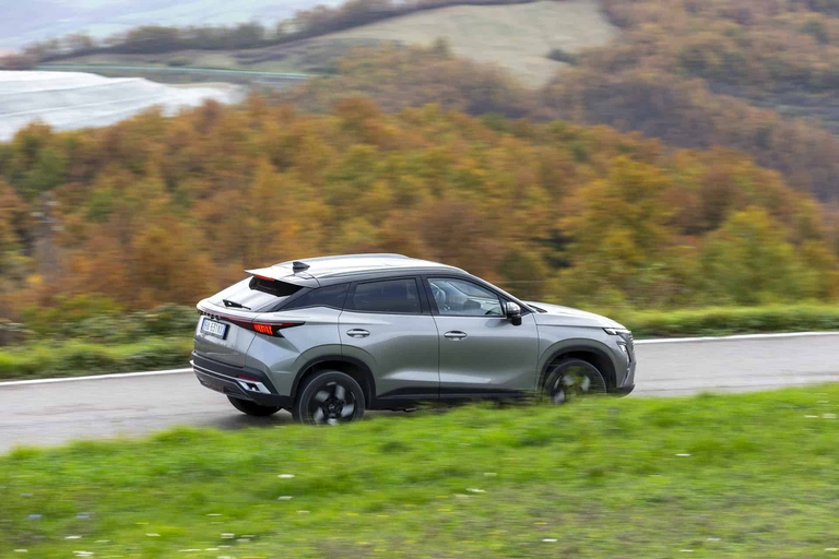 Omoda, Jaecoo, test drive, auto ibrida