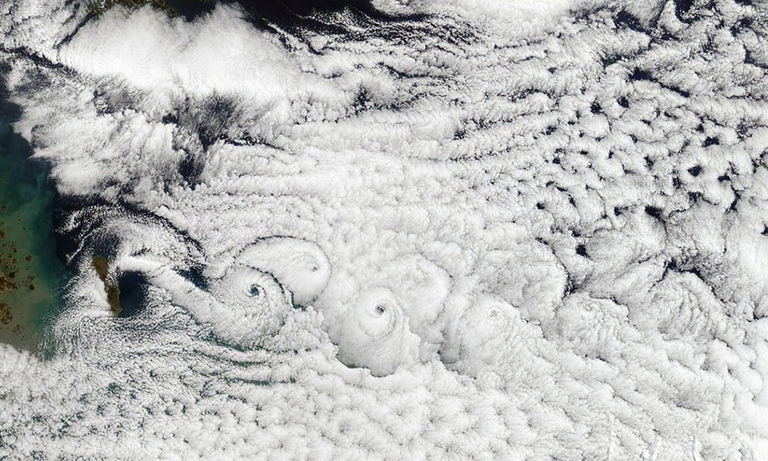 vortici di Karman provocati dal monte Halla