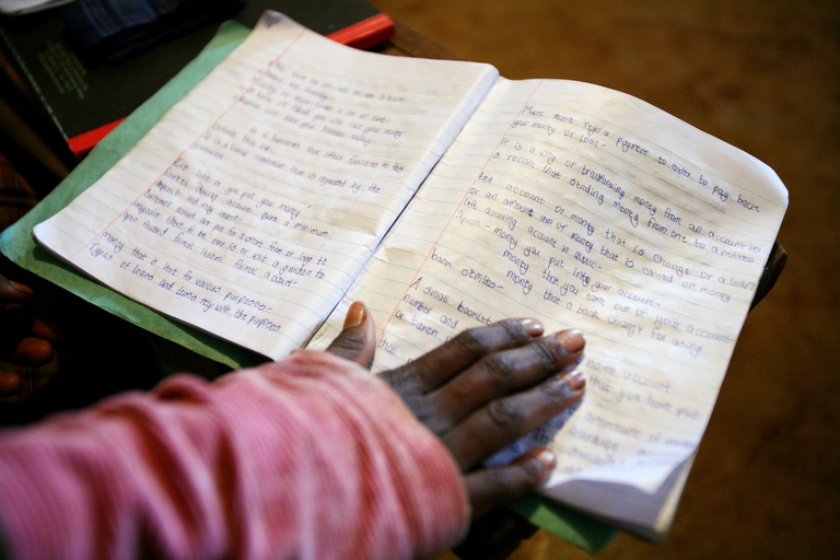 Tanzania, le ragazze madri o incinte potranno continuare a studiare