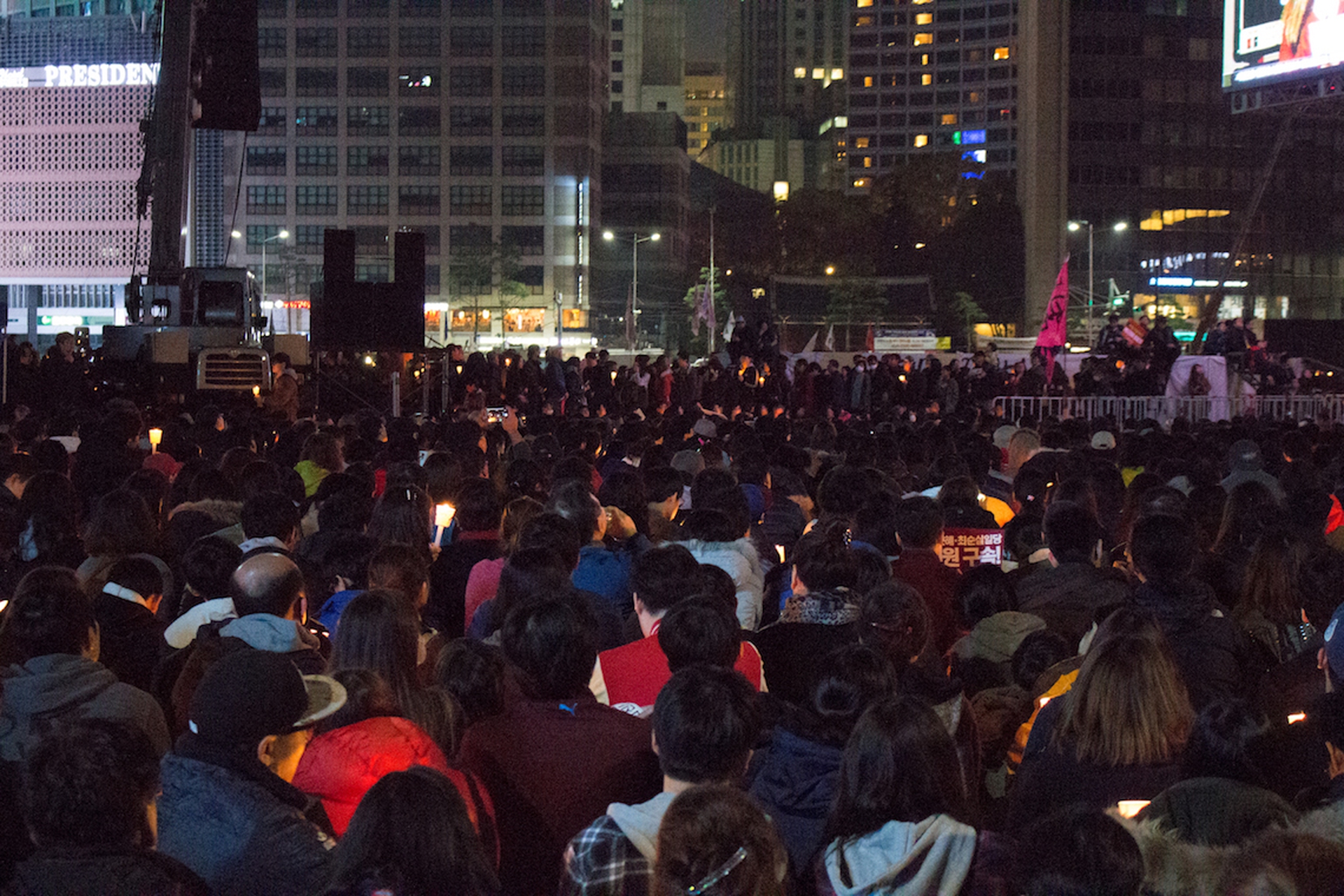Photos of protests in Seoul for President Park's resignation