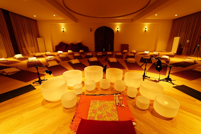 Silenzio, yoga e meditazione al Mandali