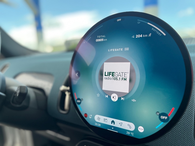 Mini, auto elettrica