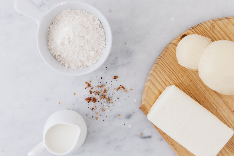 Biscotti salati con formaggio