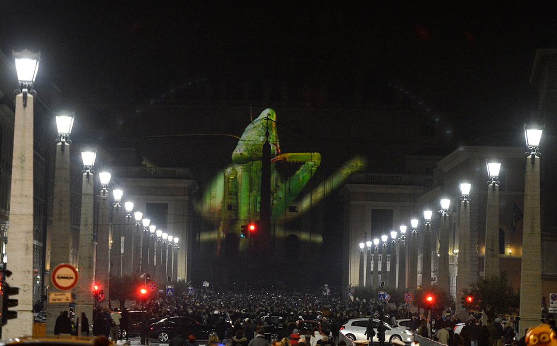 Fiat Lux Vaticano 10