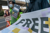 In Cina una giornalista che indagò su Wuhan è stata condannata a 4 anni di carcere