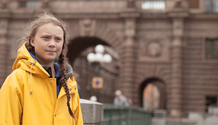 Greta Thunberg davanti al parlamento svedese