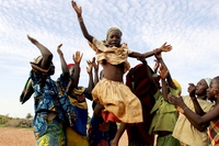 La Nigeria vieta le mutilazioni genitali femminili, ma non basta
