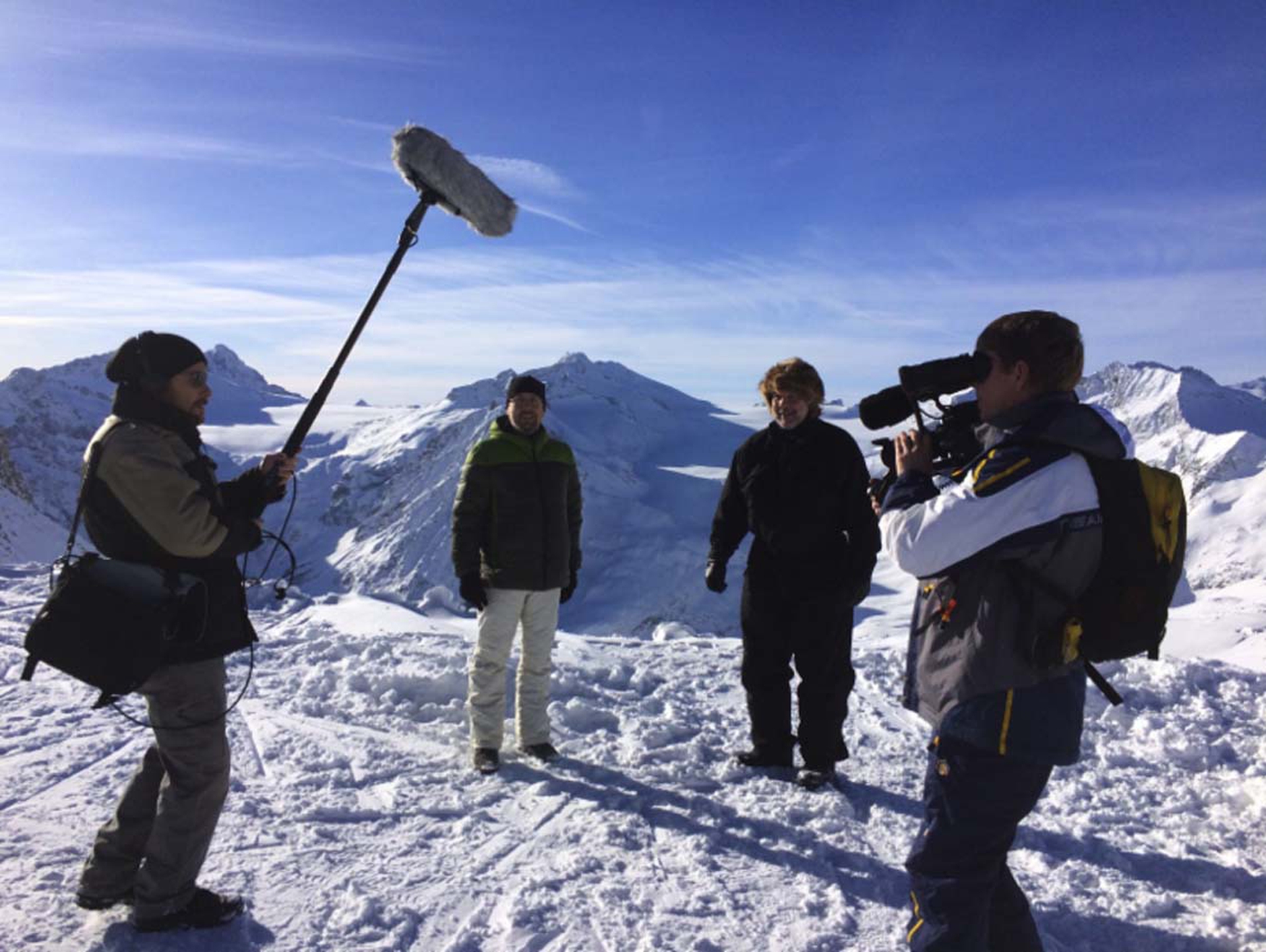 2 Documentario-sul-Ghiacciaio-Presena