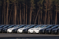 Auto elettriche, il costo incide ancora molto nelle scelte di acquisto