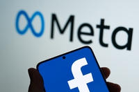 Facebook ha trasmesso alla polizia statunitense i messaggi di una ragazza che ha abortito
