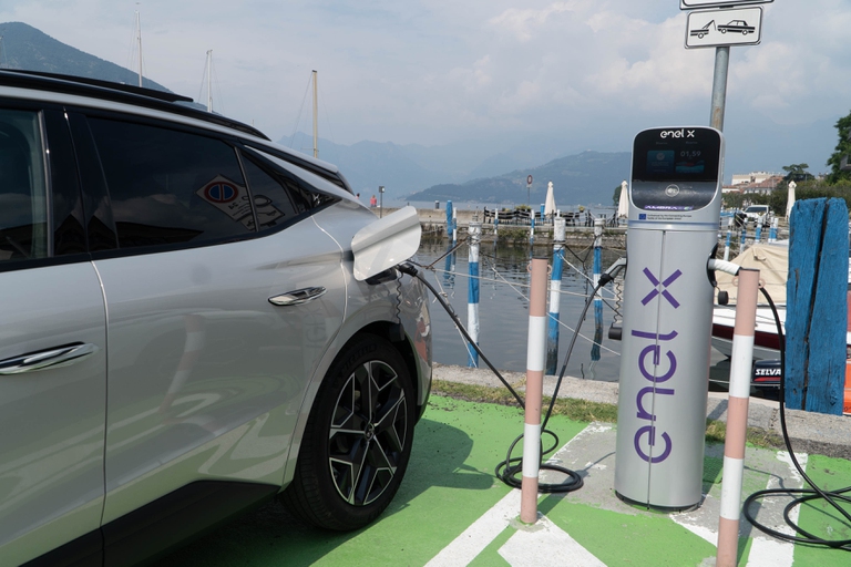 DS, auto, ibrida, test drive