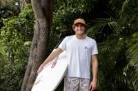 Leonardo Fioravanti, surfista olimpico italiano, sogna un oceano senza plastica