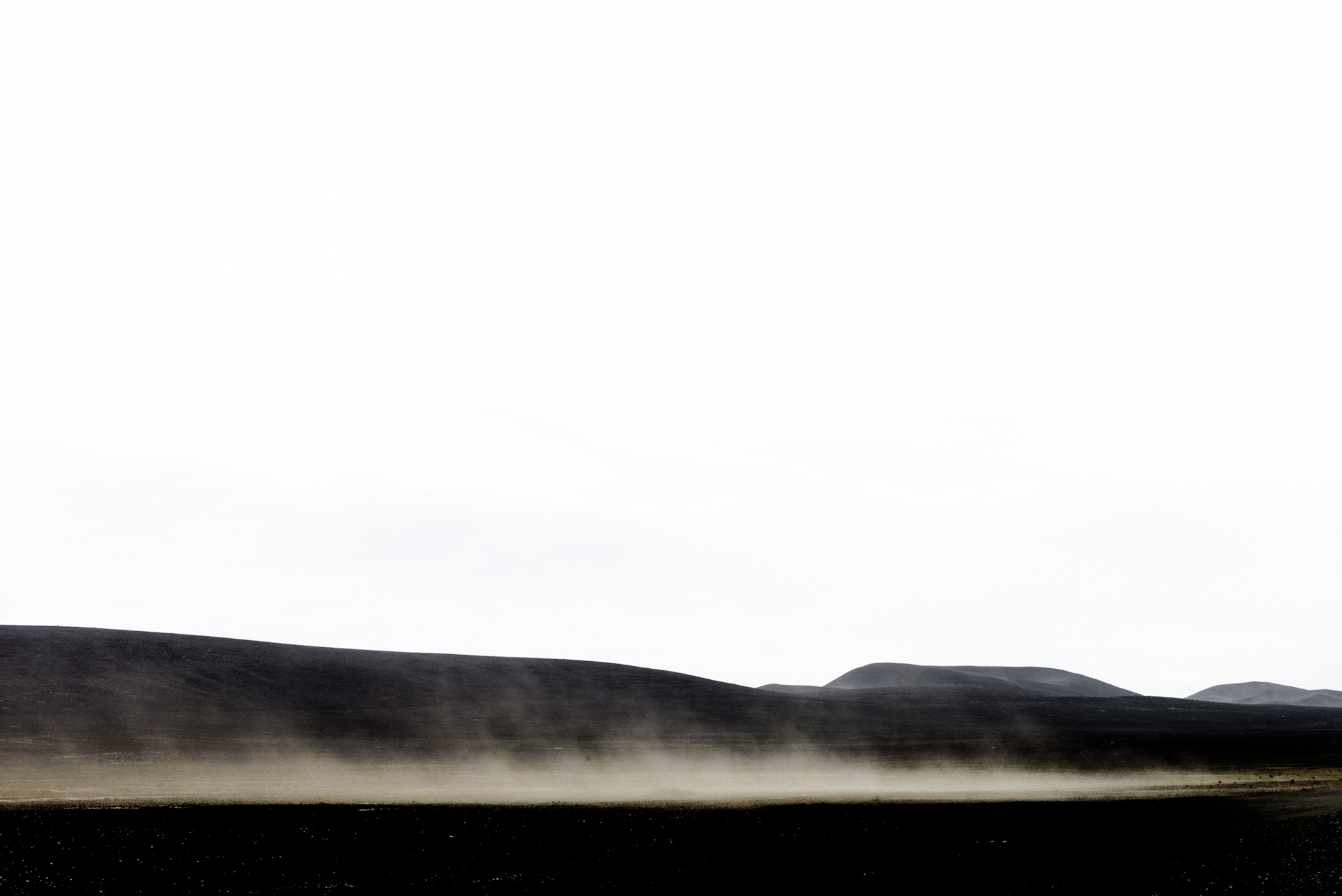 Frostscape, Mattia Vettorello's journey across Iceland