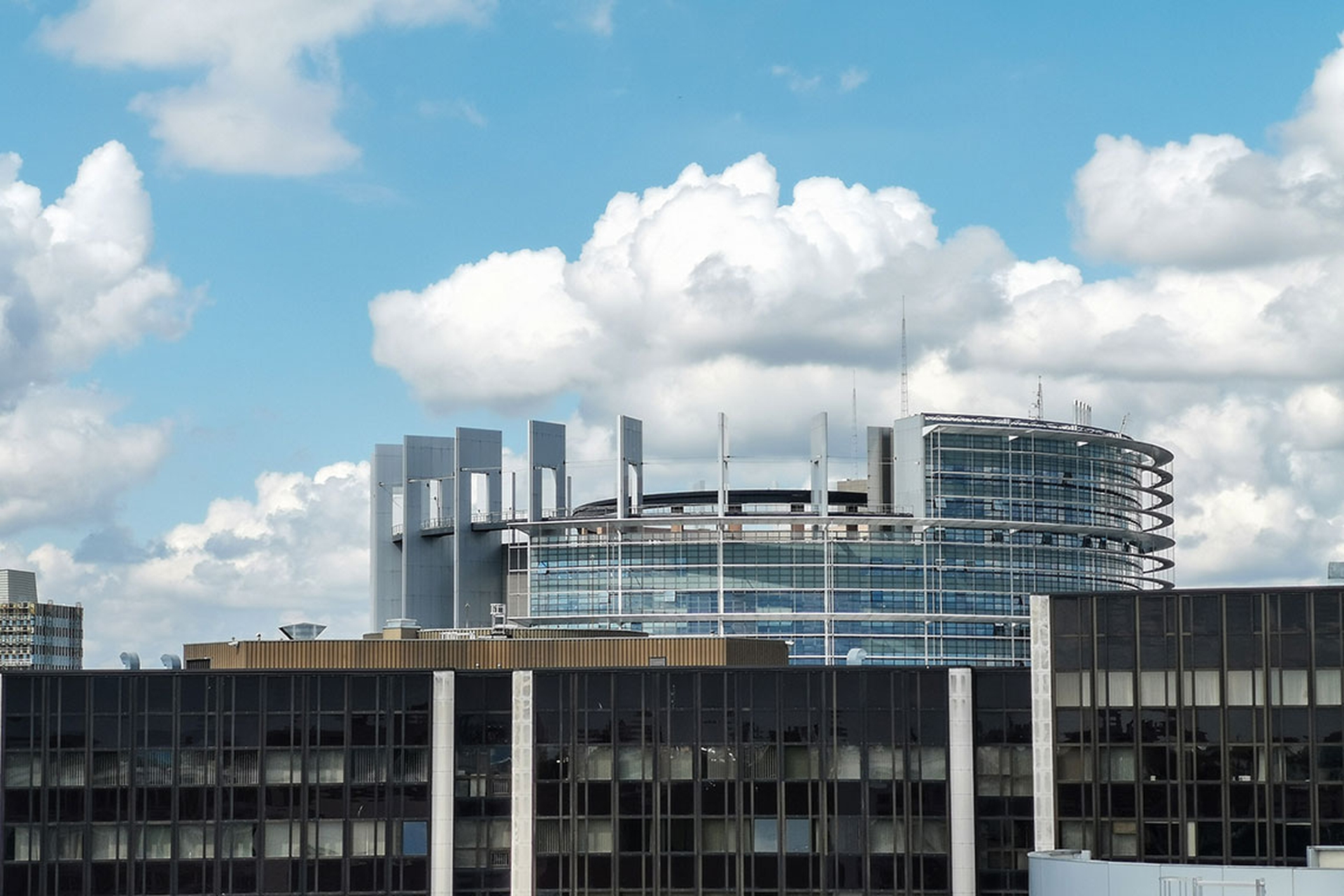 Il Parlamento europeo visto dall'esterno