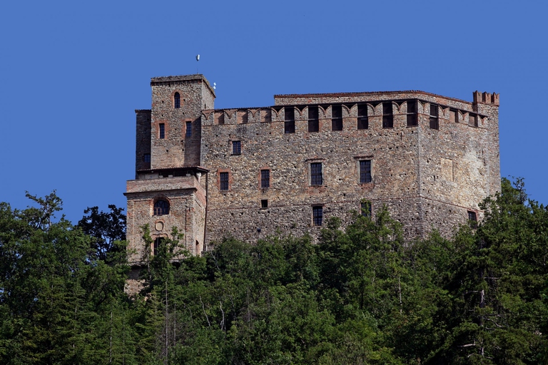Zavattarello castello Dal Verme