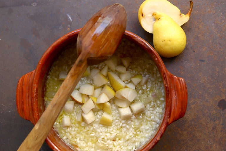 Risotto alle pere con tomino