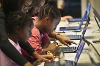 Coding. Sap insegna a migliaia di giovani africani a programmare