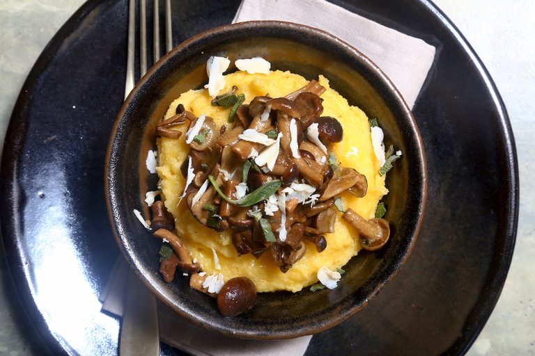 Polenta integrale e funghi
